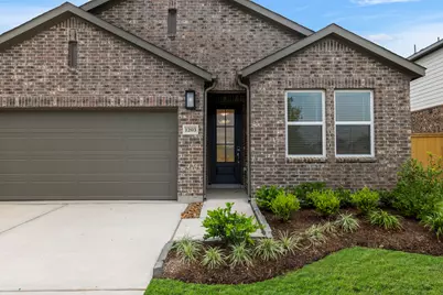 1203 Buffalo Run, Tomball, TX 77375 - Photo 2