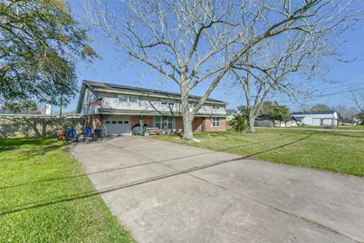 71 Garfield Street, La Porte, TX 77571 - Photo 2