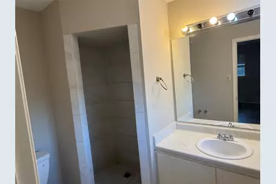 11735 N Willowdale Circle, Houston, TX 77071 - Photo 14