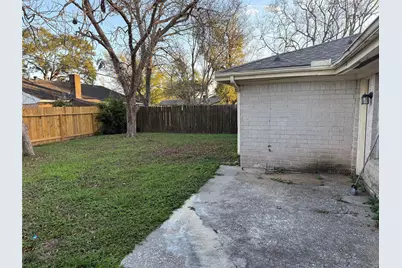 11735 N Willowdale Circle, Houston, TX 77071 - Photo 16