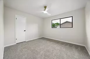 2923 Kenross St, Houston, TX 77043 - Photo 22