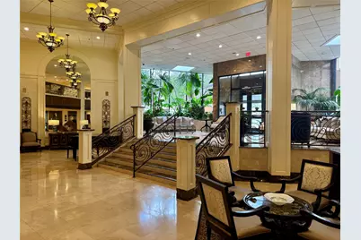 3525 Sage Road #813, Houston, TX 77056 - Photo 2