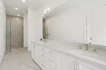 337 Folwell Lane, Houston, TX 77024 - Photo 40