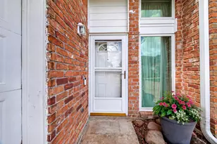 6138 Gallant Forest Dr, Houston, TX 77088 - Photo 2