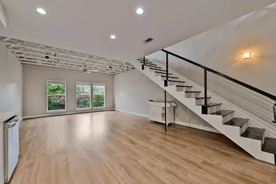 1616 Elgin Street #11, Houston, TX 77004 - Photo 1