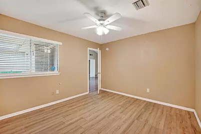 3010 Becket Street, Pearland, TX 77584 - Photo 20