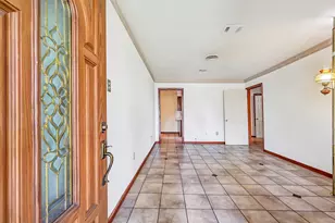 2826 5th Ave N, Texas City, TX 77590 - Photo 4
