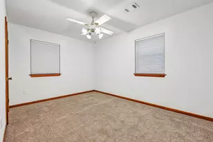 2826 5th Ave N, Texas City, TX 77590 - Photo 18
