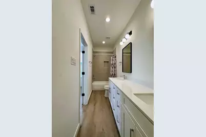 203 Danna Lane #D, Houston, TX 77009 - Photo 18