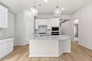 235 Navasota Narrows Wy, Conroe, TX 77304 - Photo 6