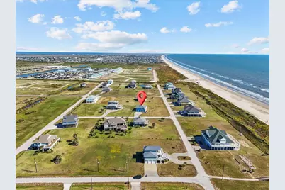 808 Pinata Drive, Crystal Beach, TX 77650 - Photo 4