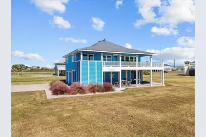 808 Pinata Drive, Crystal Beach, TX 77650 - Photo 6