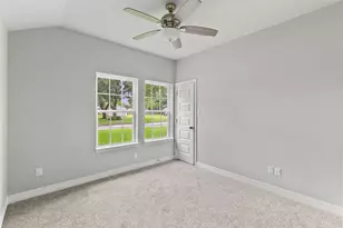1432 Camellia St, Sweeny, TX 77480 - Photo 18
