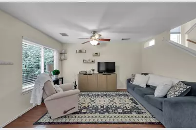 106 N Walden Elms Circle, The Woodlands, TX 77382 - Photo 8