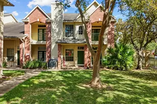 2710 Grants Lake Blvd, Sugar Land, TX 77479 - Photo 2