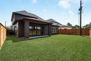 2109 McKean Dr, Houston, TX 77080 - Photo 2