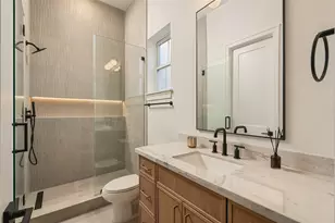 2109 McKean Dr, Houston, TX 77080 - Photo 8
