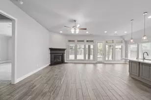 28426 Sycamore Falls Ln, Fulshear, TX 77441 - Photo 10