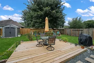 308 Lazy Pine Ct, Conroe, TX 77304 - Photo 6