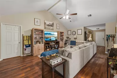 308 Lazy Pine Court, Conroe, TX 77304 - Photo 10