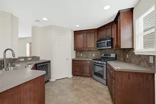 20923 Barbons Heath Ct, Katy, TX 77449 - Photo 16