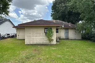 3121 Nita St, Houston, TX 77051 - Photo 2