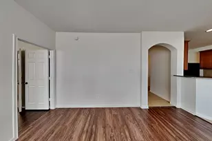 2303 Cantabria Ln, League City, TX 77573 - Photo 6