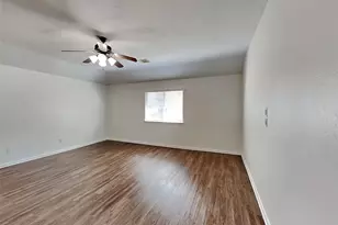 2303 Cantabria Ln, League City, TX 77573 - Photo 18