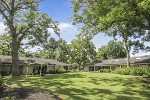 536 Oak Dr, Lake Jackson, TX 77566 - Photo 32