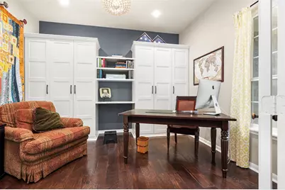 43 E Hobbit Glen Drive, The Woodlands, TX 77384 - Photo 6