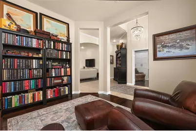 43 E Hobbit Glen Drive, The Woodlands, TX 77384 - Photo 8