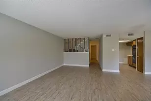 1326 Town Circle Circle, Baytown, TX 77520 - Photo 8