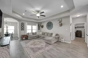 12426 Hackberry Dr, Willis, TX 77318 - Photo 10