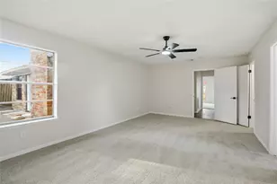9850 Sageroyal Ln, Houston, TX 77089 - Photo 12