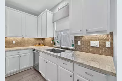 19315 Laguna Woods Drive, Tomball, TX 77375 - Photo 14