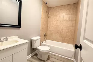 2619 Canfield St, Houston, TX 77004 - Photo 2