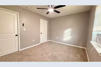 2619 Canfield Street #4, Houston, TX 77004 - Photo 4