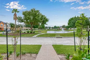 14426 Summerleaf Ln, Houston, TX 77077 - Photo 38
