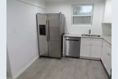 5918 Avenue R, Galveston, TX 77551 - Photo 10