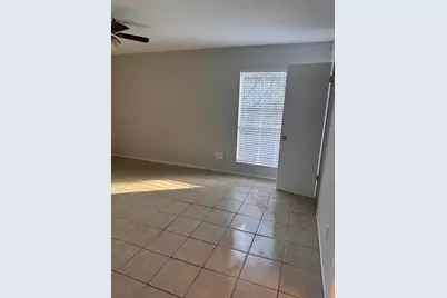 5665 Birchmont Drive #3, Houston, TX 77091 - Photo 10