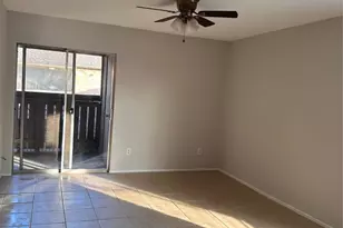 5665 Birchmont Dr, Houston, TX 77091 - Photo 12