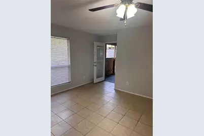 5665 Birchmont Drive #3, Houston, TX 77091 - Photo 14