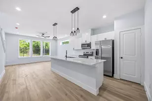 4138 Larkspur St, Houston, TX 77051 - Photo 4