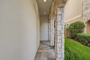 5531 Pine St, Houston, TX 77081 - Photo 4