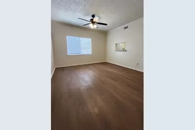 7700 Creekbend Drive #98, Houston, TX 77071 - Photo 6