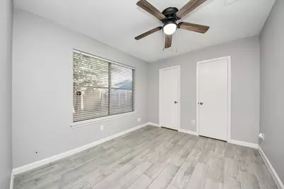 2471 Falls Church Drive, Houston, TX 77067 - Photo 16