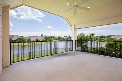 162 W Hullwood Court, Spring, TX 77389 - Photo 34
