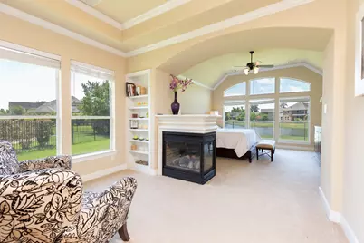 162 W Hullwood Court, Spring, TX 77389 - Photo 22