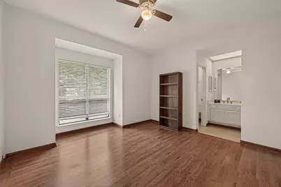 11711 Memorial Drive #239, Houston, TX 77024 - Photo 20