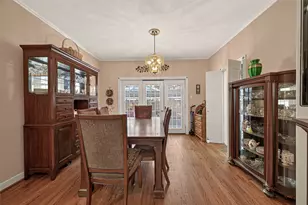 11711 Memorial Dr, Houston, TX 77024 - Photo 10